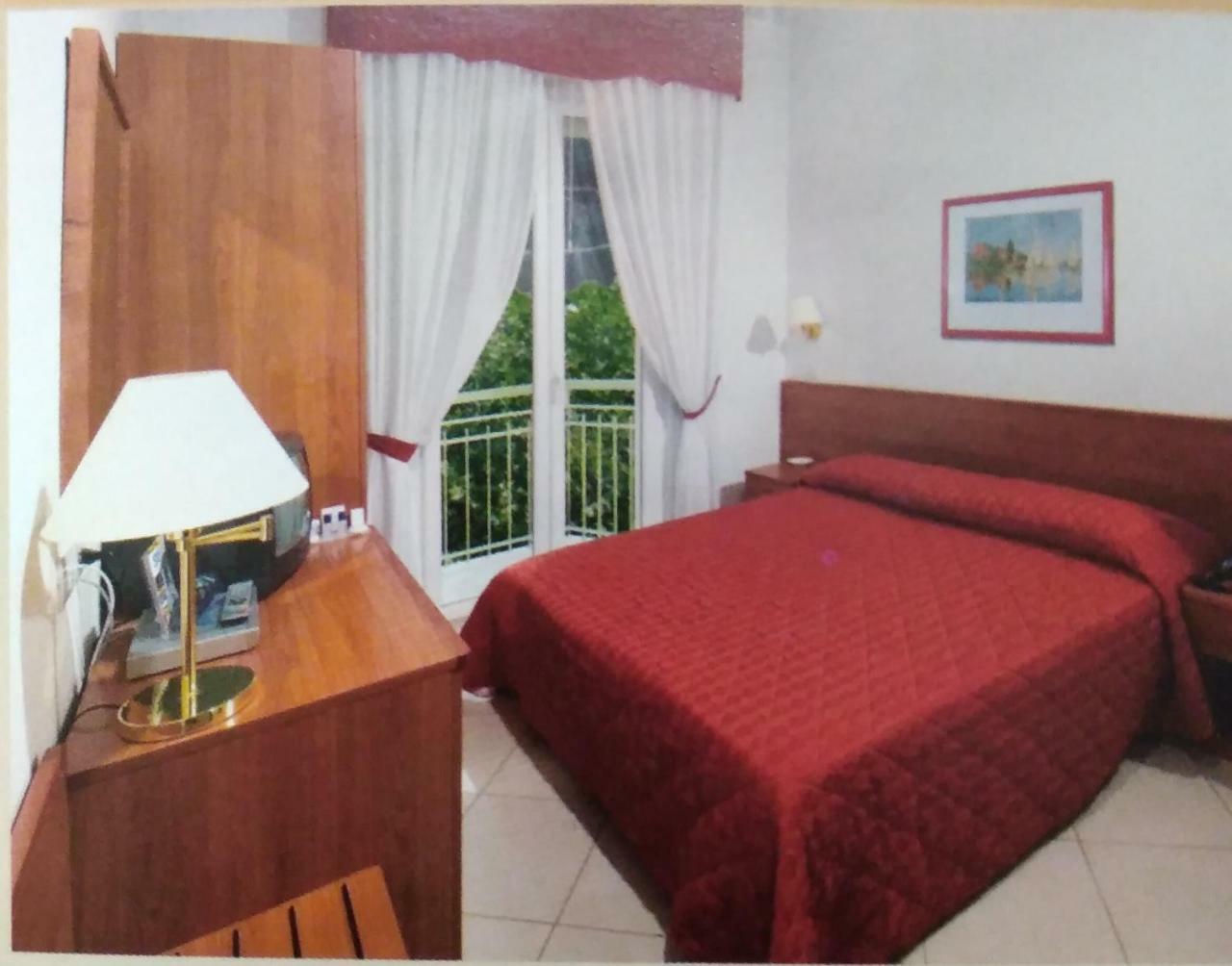 פאנו Albergo Metauro מראה חיצוני תמונה